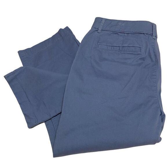 Croft & Barrow Classic fit Straight leg women's size 6 Blue twill capri pants - Picture 5 of 5